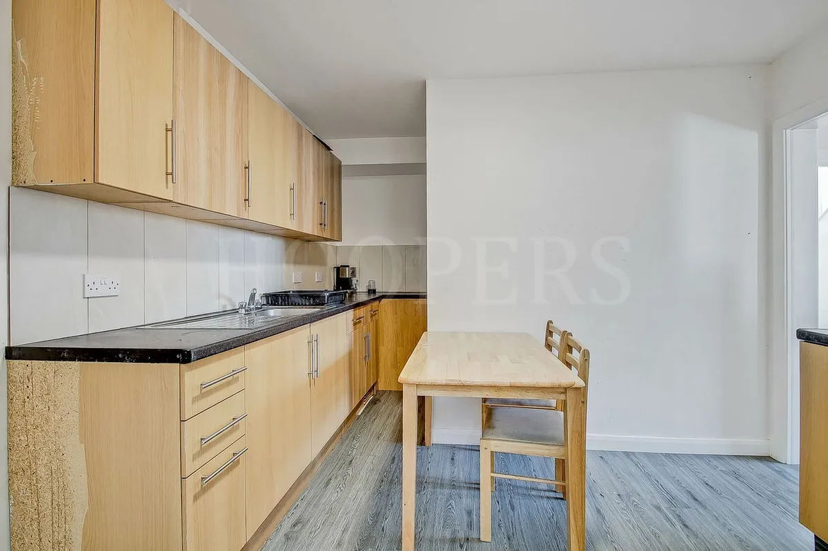 Ballogie Avenue, London, NW10