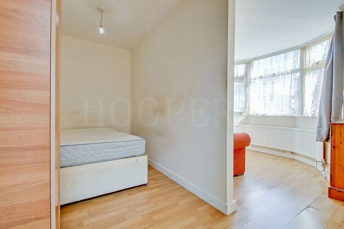 Ballogie Avenue, London, NW10