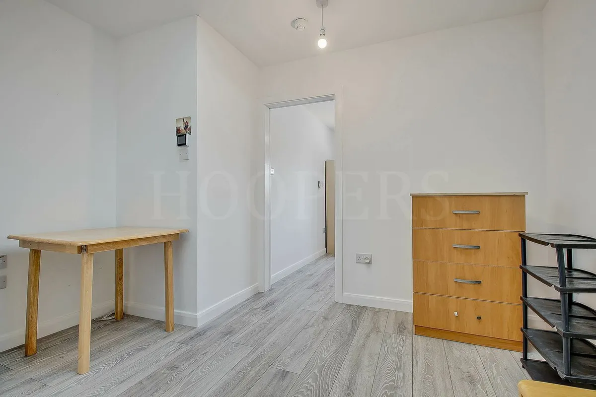 Ballogie Avenue, London, NW10
