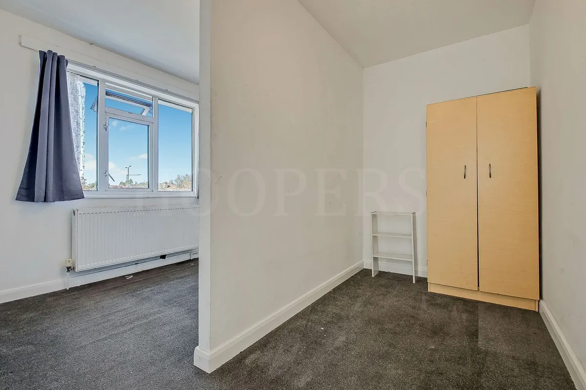 Ballogie Avenue, London, NW10