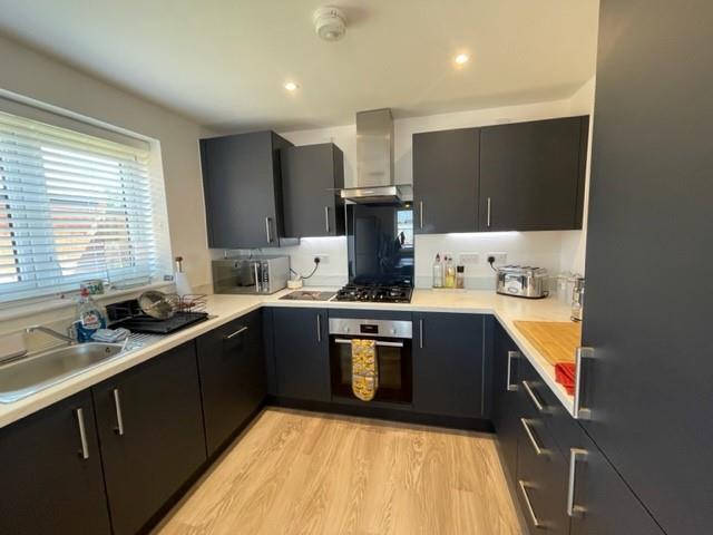 Gardenfield Crescent, Collingtree, Northampton Image 3