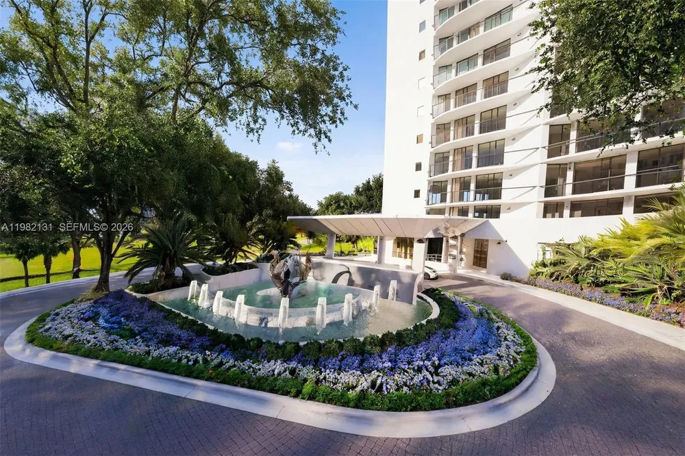 4000 Island Blvd, Aventura, FL 33160