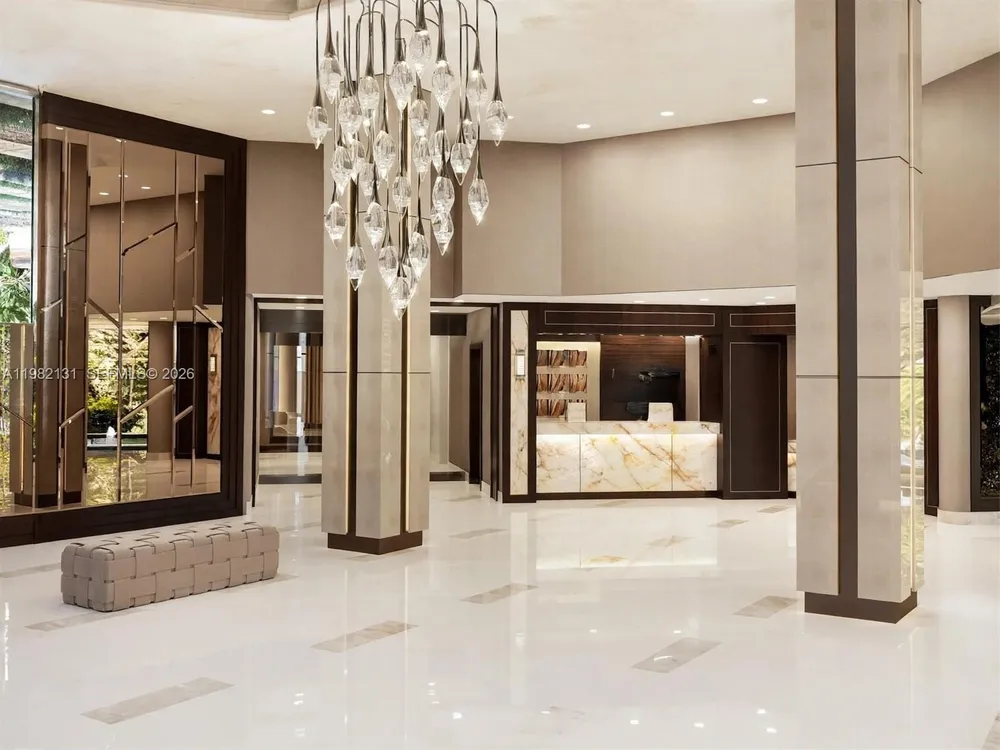 4000 Island Blvd, Aventura, FL 33160