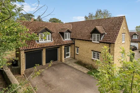Glebe Farm Court, Wilby Lane, NN29