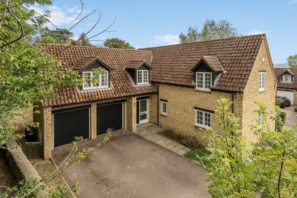 Glebe Farm Court, Wilby Lane, NN29 photo 1