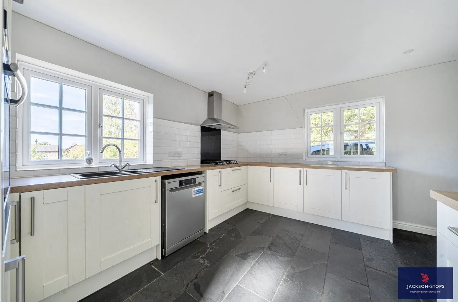 Glebe Farm Court, Wilby Lane, NN29 photo 4