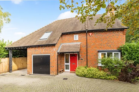 Firs Road, Salisbury, SP5