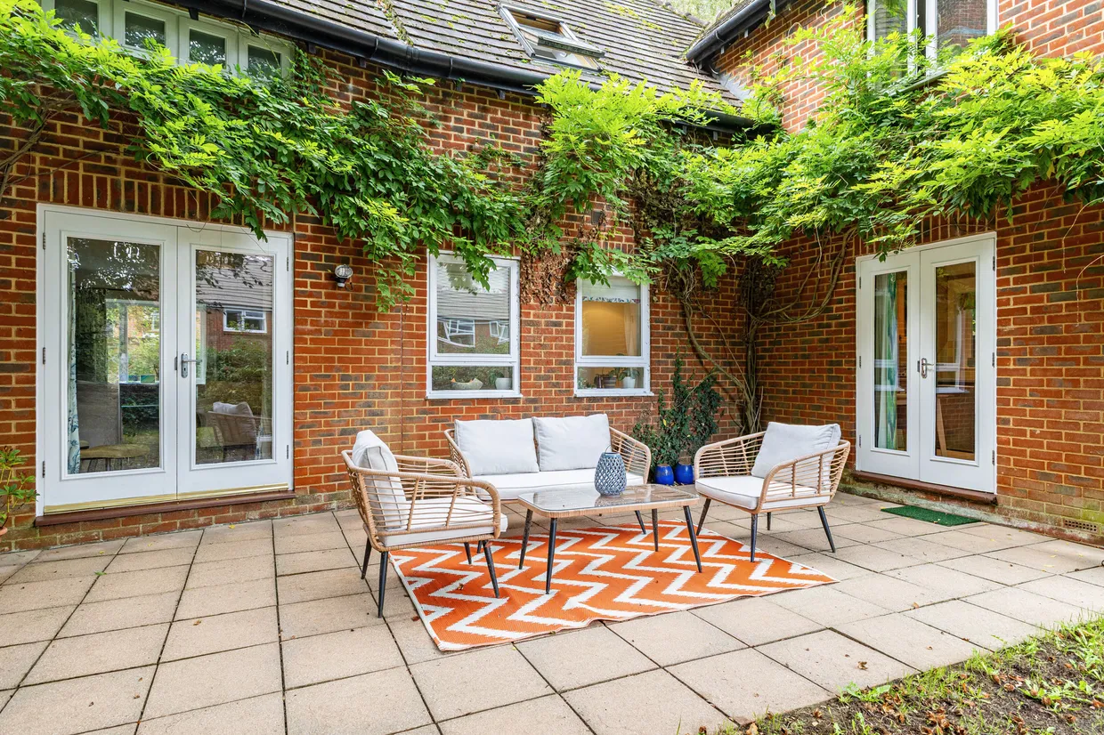 Firs Road, Salisbury, SP5 photo 13