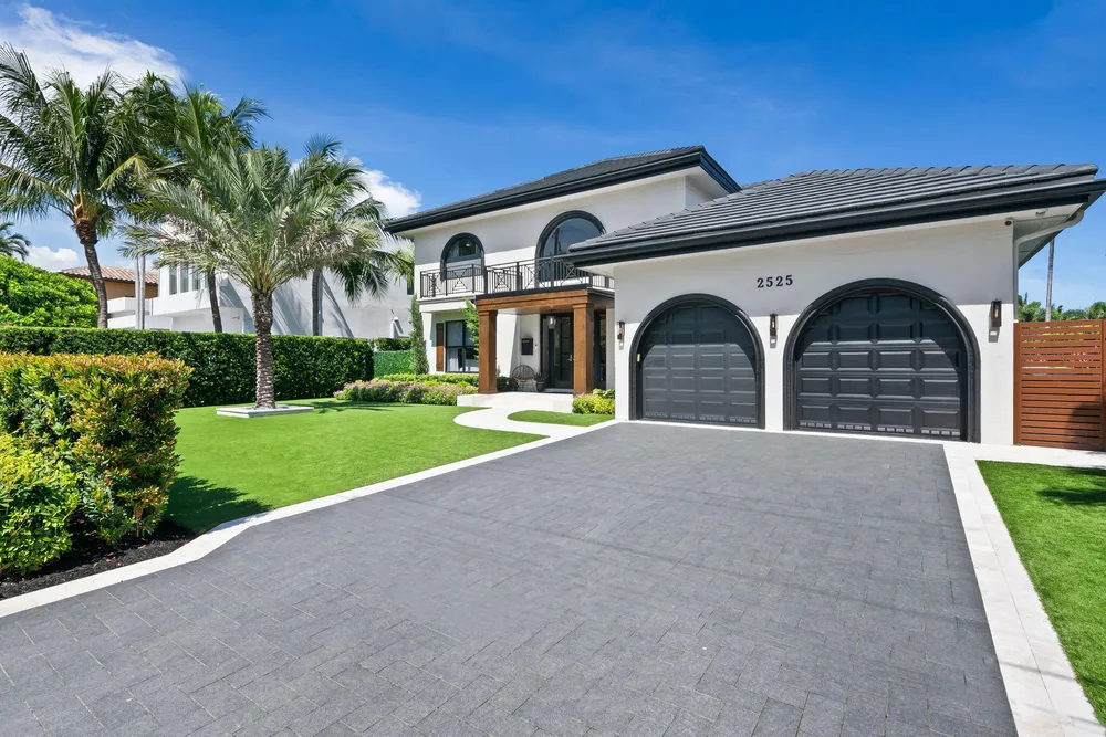 2525 Sea Island Dr, Fort Lauderdale, FL 33301