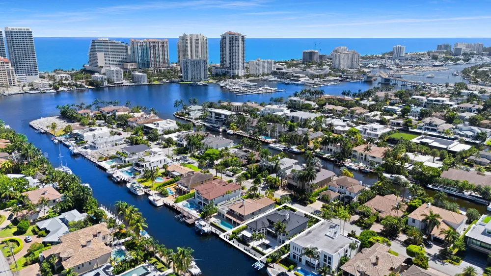 2525 Sea Island Dr, Fort Lauderdale, FL 33301