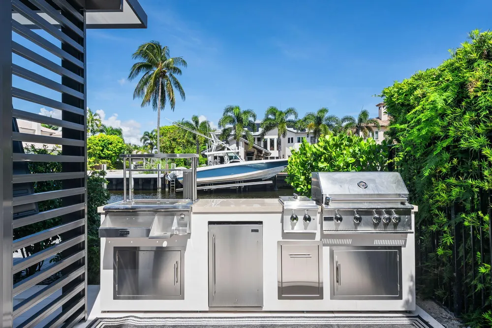 2525 Sea Island Dr, Fort Lauderdale, FL 33301