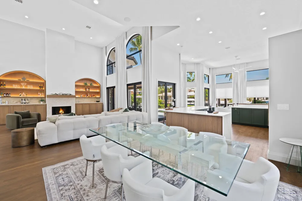 2525 Sea Island Dr, Fort Lauderdale, FL 33301
