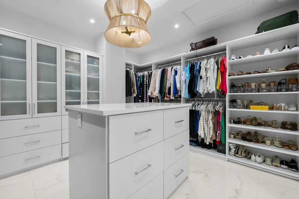 2525 Sea Island Dr, Fort Lauderdale, FL 33301