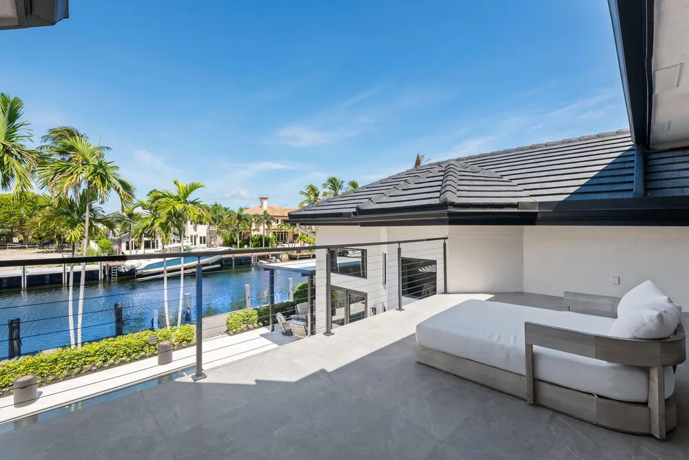 2525 Sea Island Dr, Fort Lauderdale, FL 33301