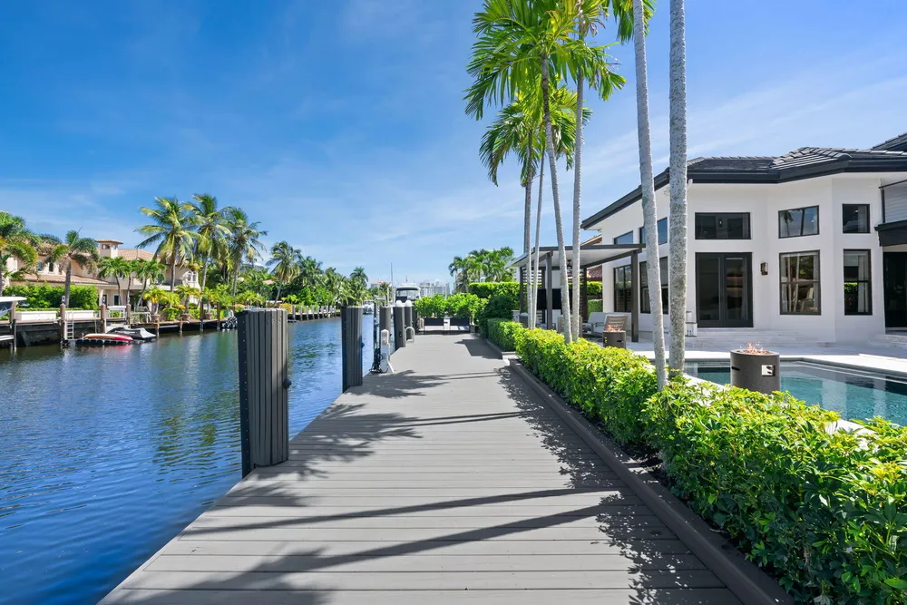 2525 Sea Island Dr, Fort Lauderdale, FL 33301