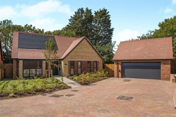 The Cherringtons, Leckhampton, GL53 photo 1
