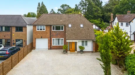 Whyteleafe Road, Caterham, CR3