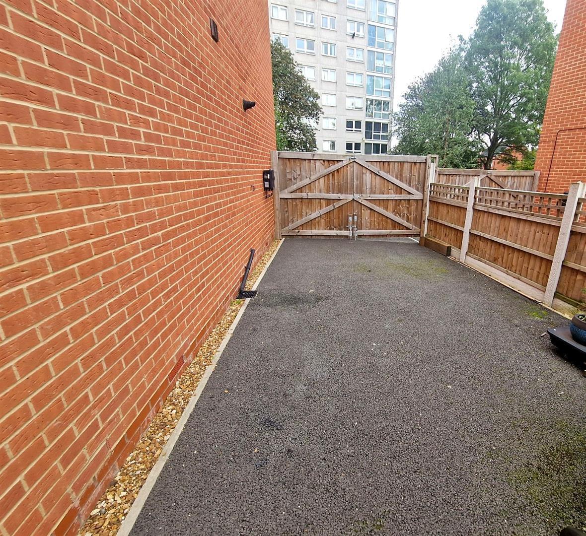 Gunson Street, M40 Manchester Image 22
