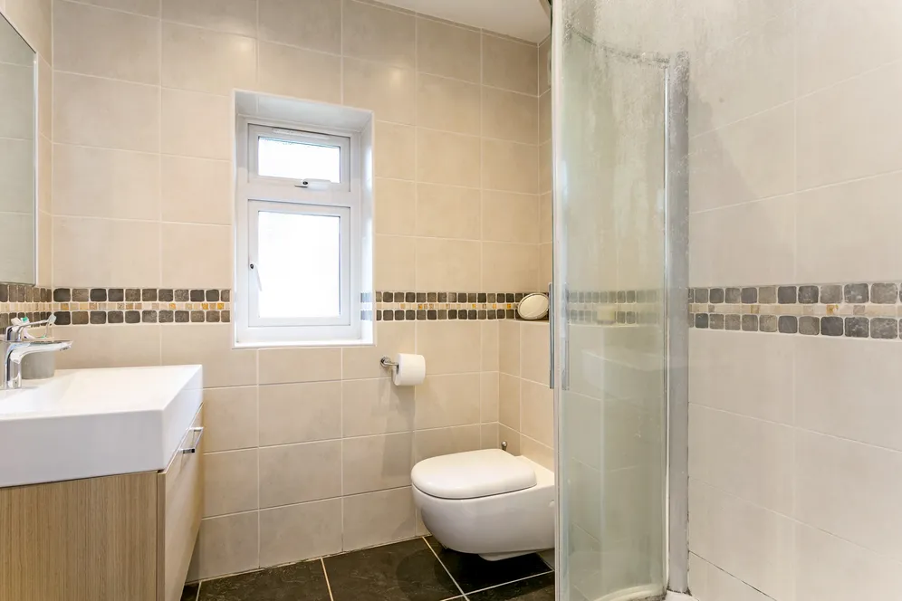 Horton Close, Maidenhead, SL6 photo 8