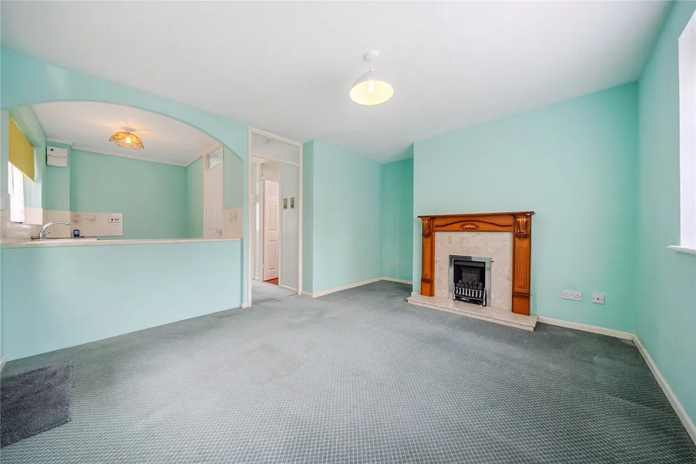 Property carousel item 3