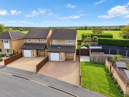 Stoneway, Hartwell, NN7