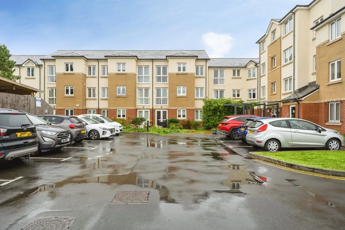 Property photo 17
