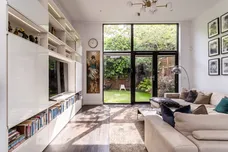 Ebury Mews, London, N5 photo 2