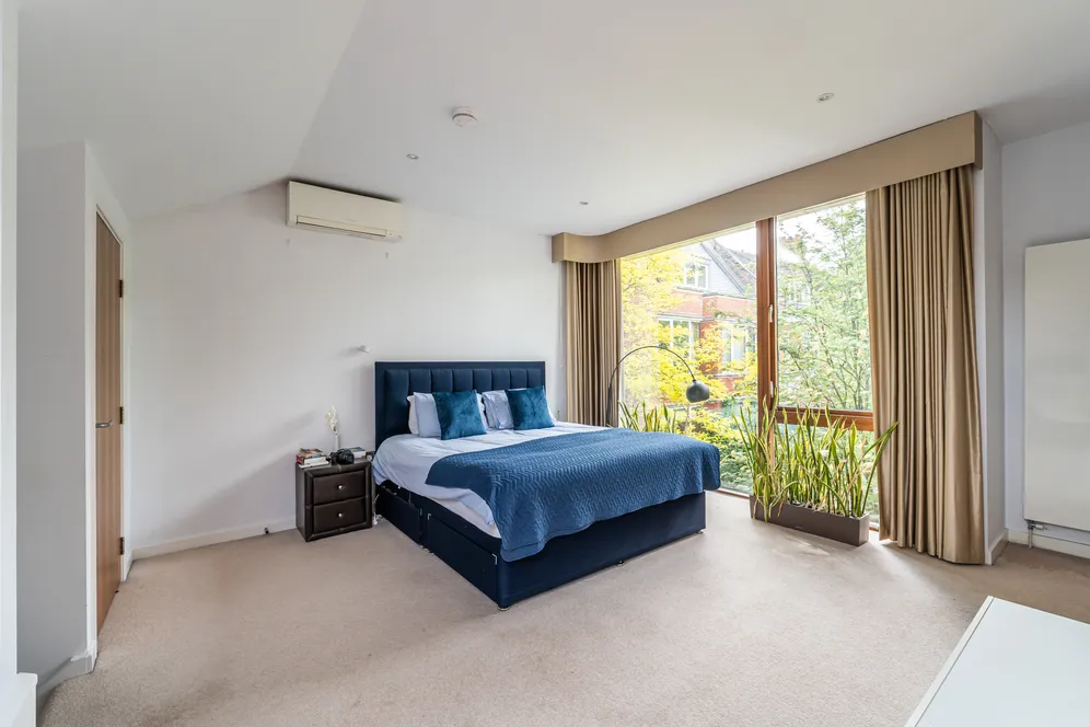 Ebury Mews, London, N5 photo 7