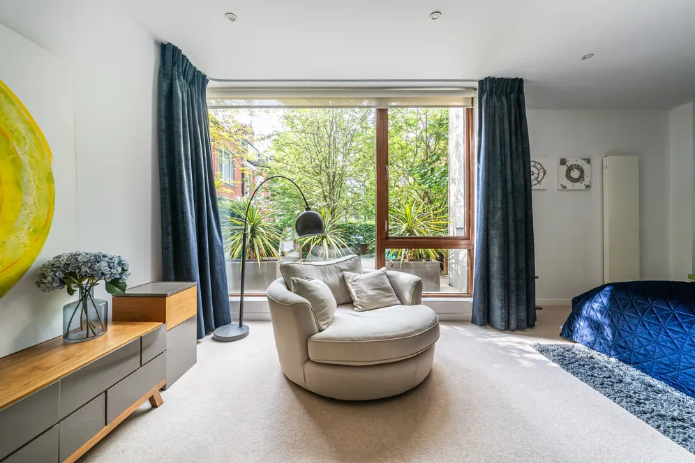 Ebury Mews, London, N5 photo 20