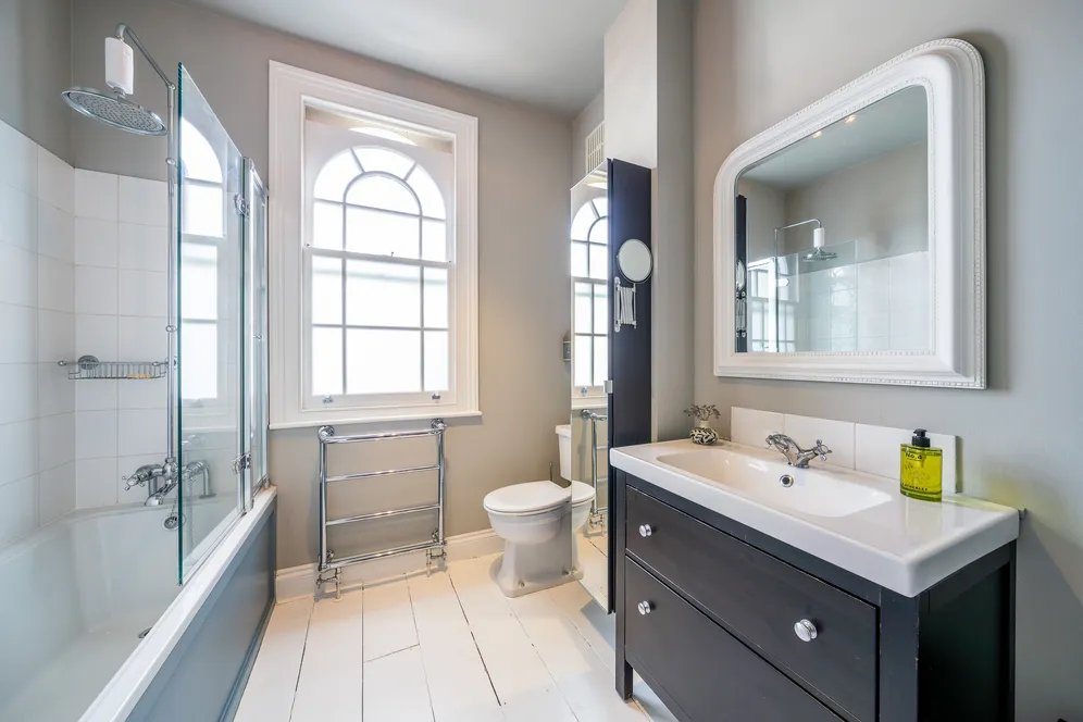 Clapham Manor Street, London, SW4 photo 37