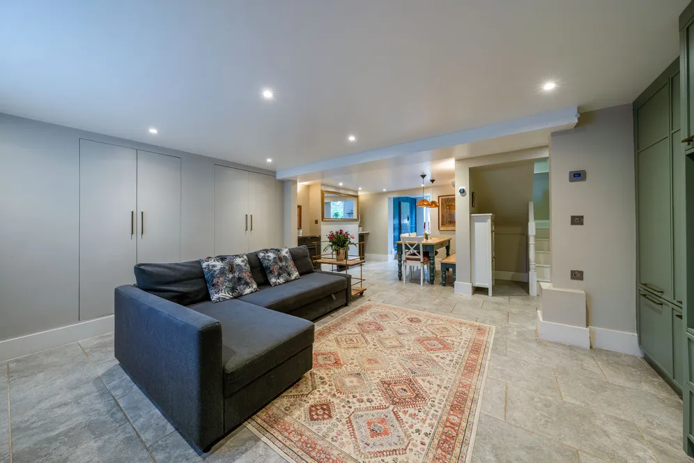 Clapham Manor Street, London, SW4 photo 22