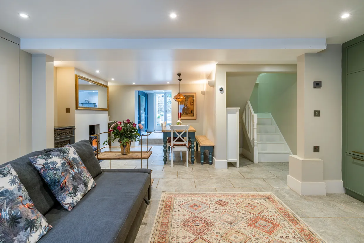 Clapham Manor Street, London, SW4 photo 28
