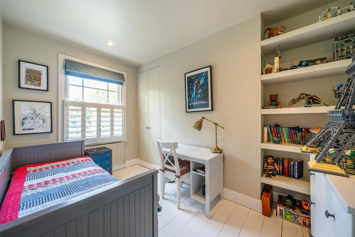 Clapham Manor Street, London, SW4 photo 36