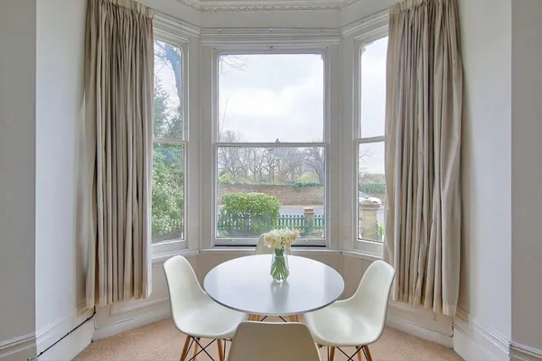 Church Grove, Kingston Upon Thames, KT1 photo 3