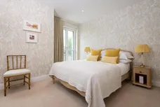 Broom Road, Teddington, TW11 photo 4