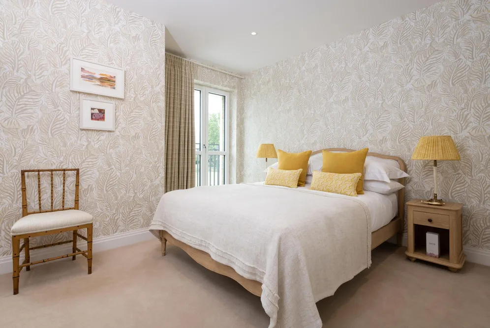Broom Road, Teddington, TW11 photo 4