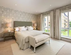 Broom Road, Teddington, TW11 photo 10