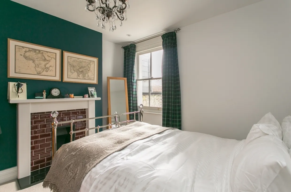 Andalus Road Clapham SW9 photo 3
