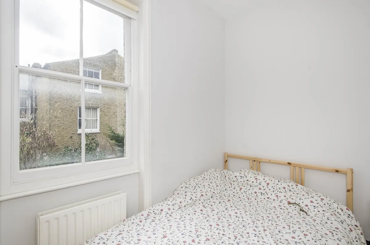 Elmhurst Street London SW4 photo 5
