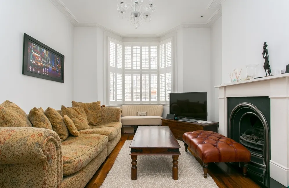 Andalus Road Clapham SW9 photo 5