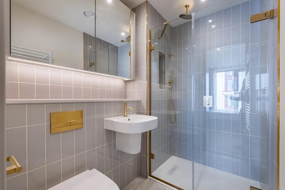 The Eades, 11 Selborne Road London E17 photo 4