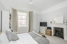 Elmhurst Street London SW4 photo 8