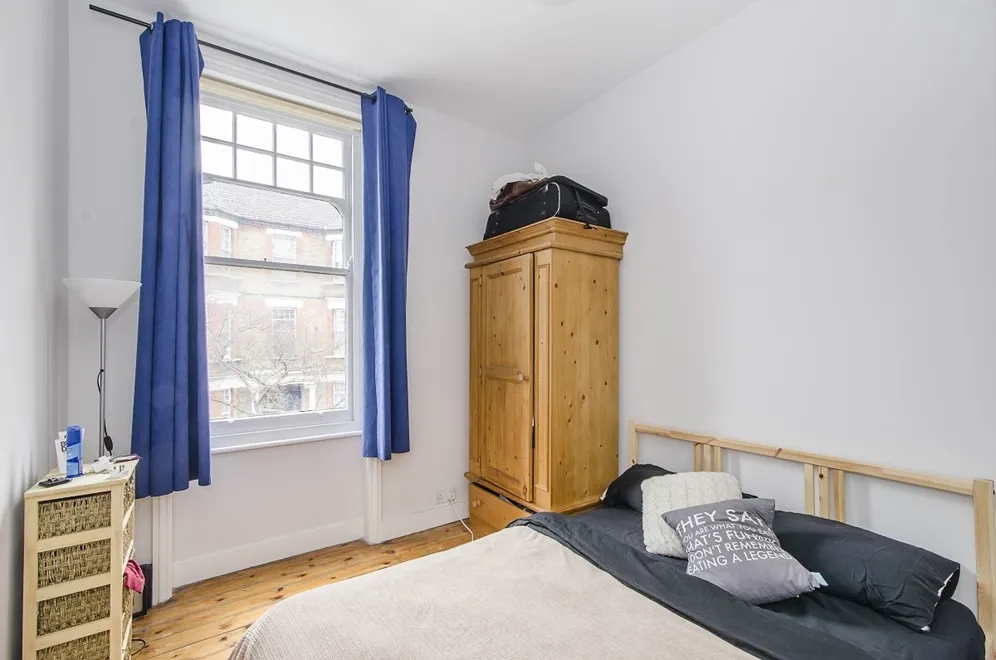 Elmhurst Street London SW4 photo 9
