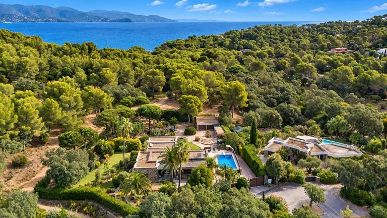 Bormes-les-Mimosas, 83230, France