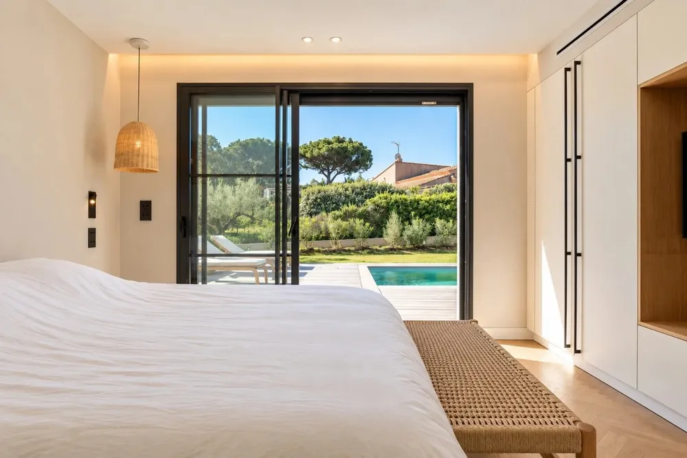 Saint-Tropez, 83990, France