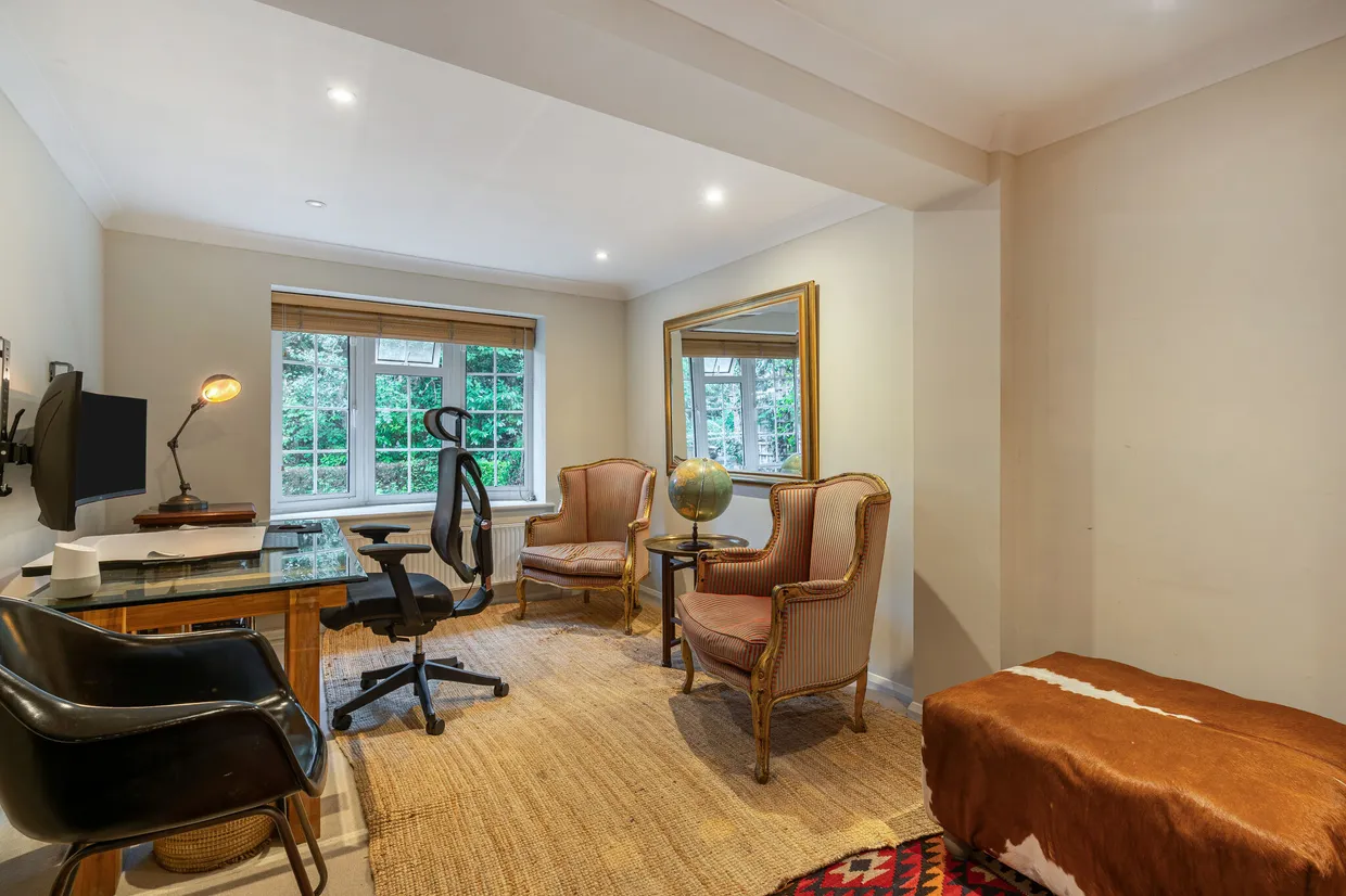 Dell Road, Wokingham, RG40 photo 6
