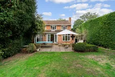 Dell Road, Wokingham, RG40 photo 12