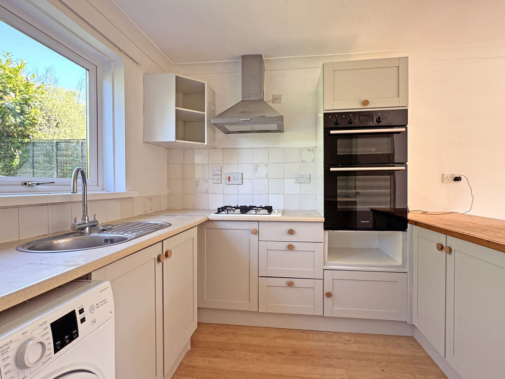 Ridgeway Close, Sidbury Image 6