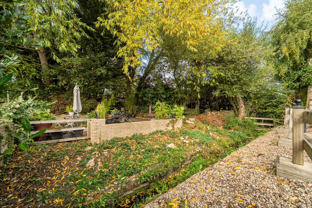Station Road, Malmesbury, SN16 photo 12