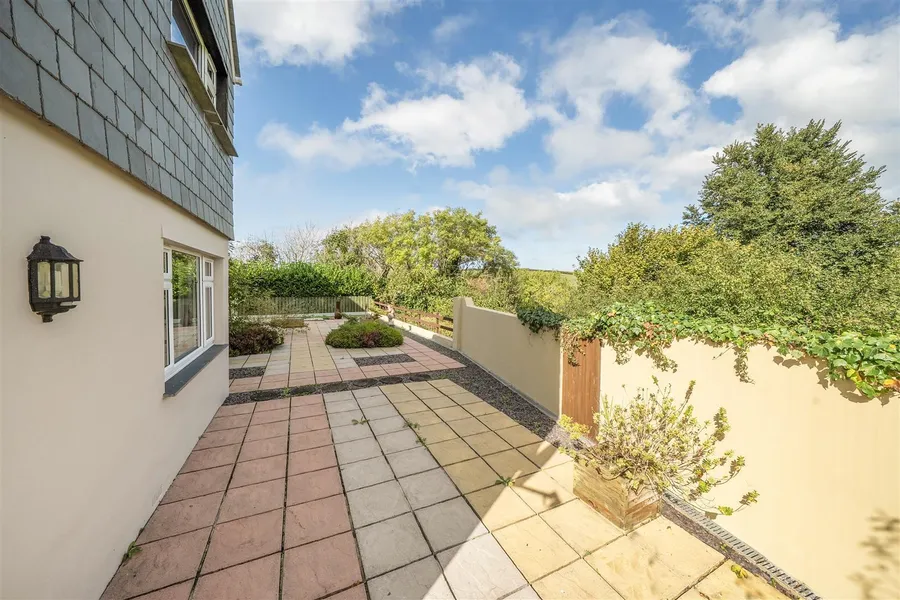 Property Image 43